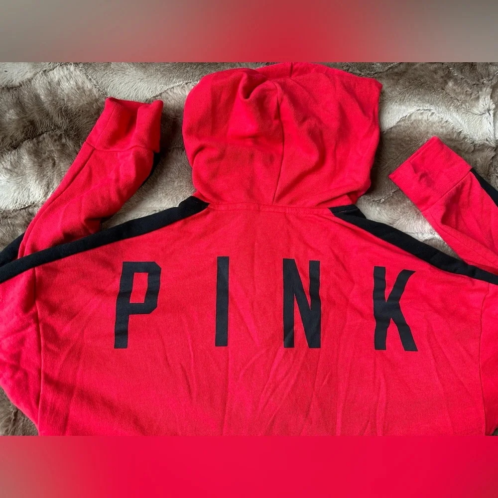 Victoria secret pink crop hoodie - Picture 5 of 6